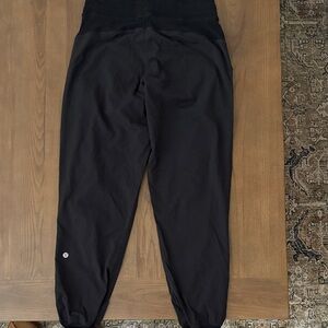 Lululemon black dance studio joggers